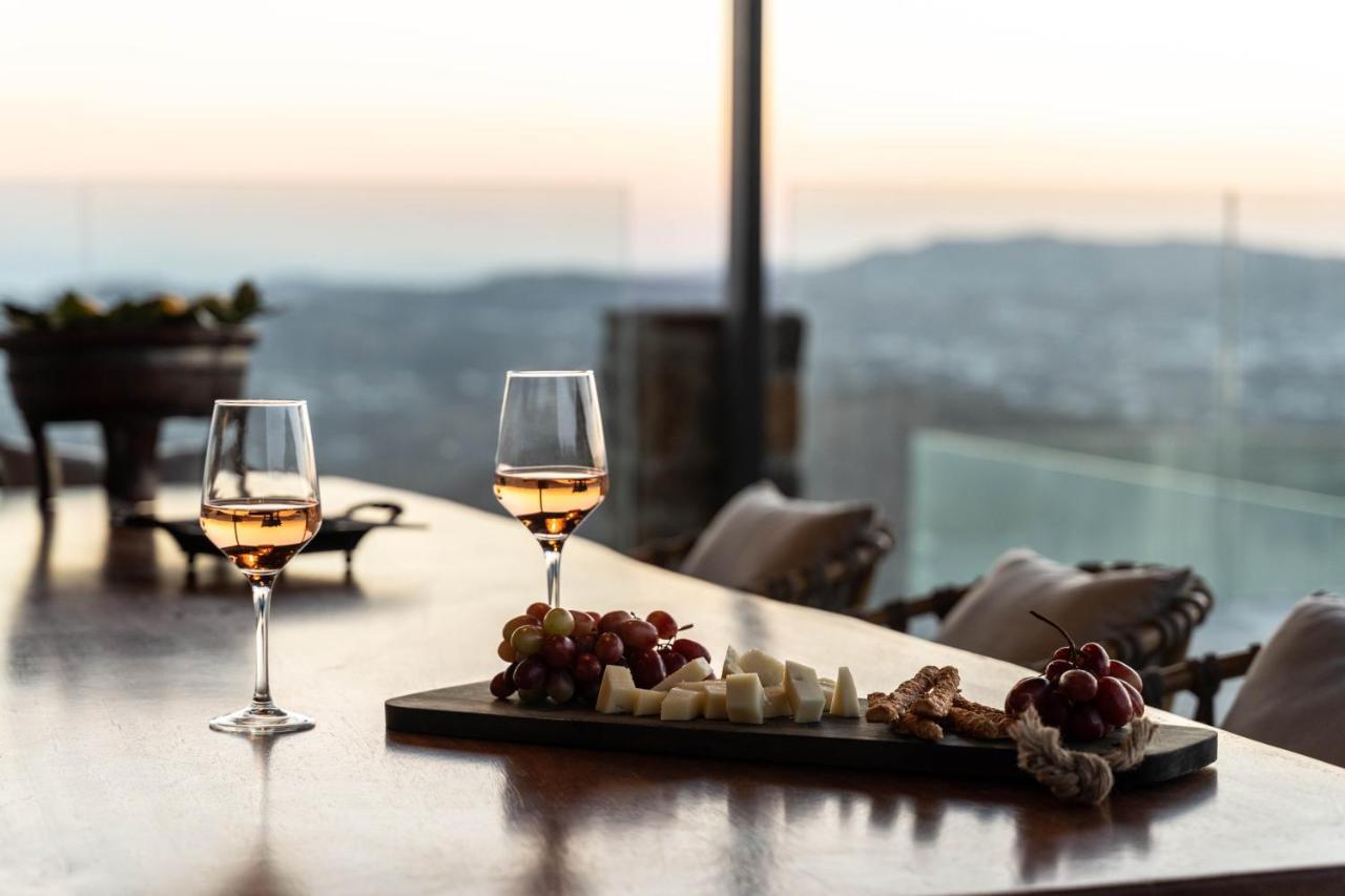 Makani Suites Ано Мера Екстериор снимка
